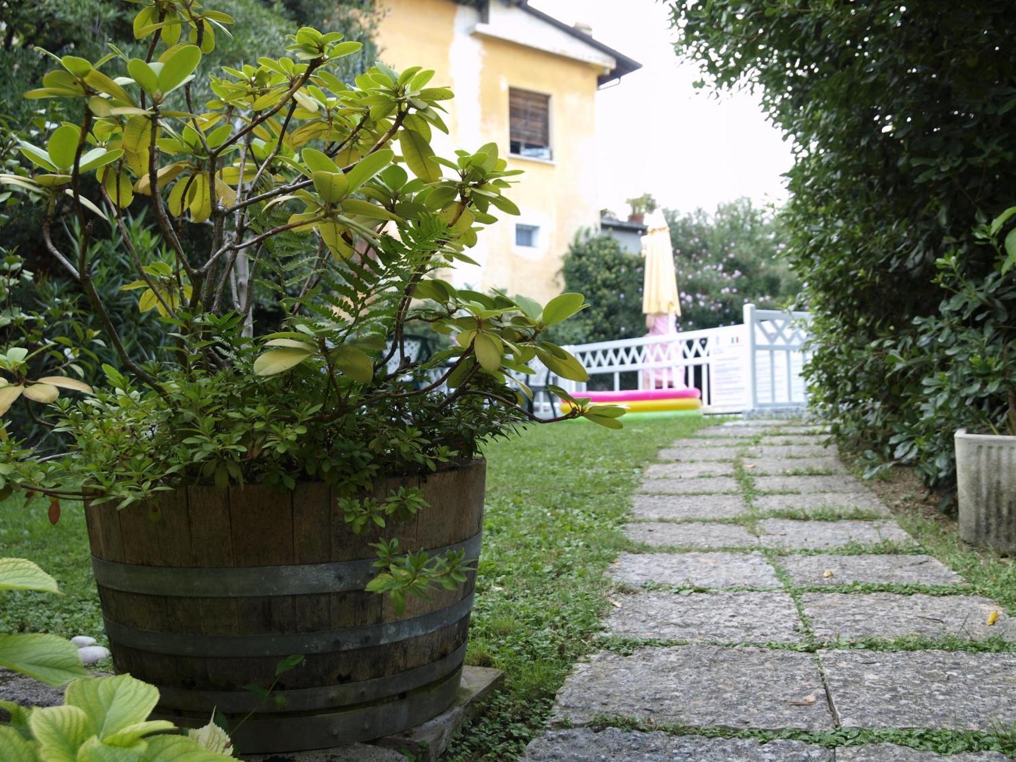 Hotel San Filis San Felice del Benaco Bagian luar foto
